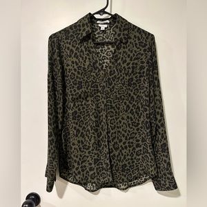 Express Portofino Slim Green Leopard Print Button Up | Size Small